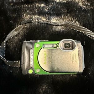 Olympus “Tough” TG 870 waterproof digital camera